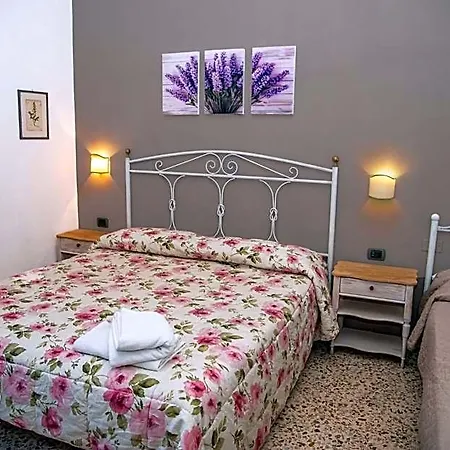 Da Vincenzo Frühstückspension Cava deʼ Tirreni